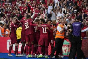 Football : Liverpool remporte la Community Shield