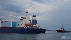 Ucraina: salpata da Odessa la prima nave carica di grano