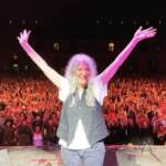 Patti Smith strega Milano che la omaggia con la Pergamena della città