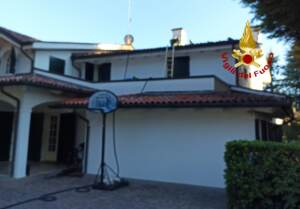Padova, incendio nella villa di Alex Zanardi: si valuta il trasferimento dell’ex pilota