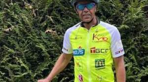 À vélo, le Marocain Karim Mosta arrive à Dakar et achève son périple entamé à Amsterdam