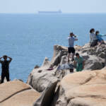 Taiwan, aerei cinesi oltre la linea mediana. Pechino blocca il dialogo con gli Usa e sanziona Pelosi