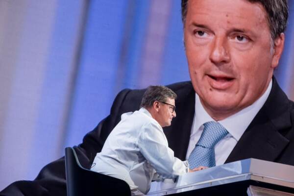 Elezioni: Renzi-Calenda trattano ancora ma accordo ‘non chiuso’. Carfagna si tira fuori da leadership