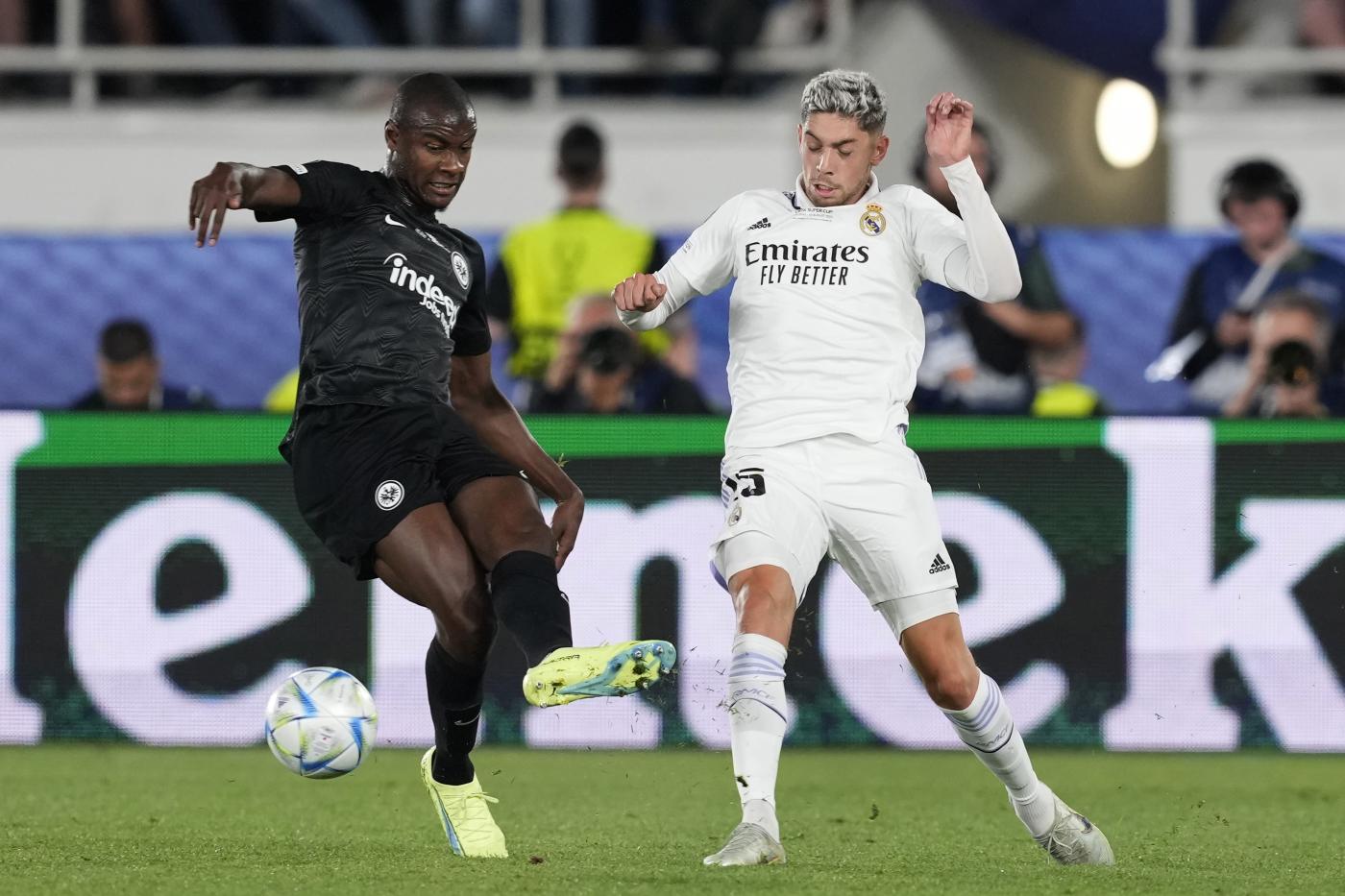 Calcio: il Real Madrid trionfa in Supercoppa europea, 2-0 all’Eintracht