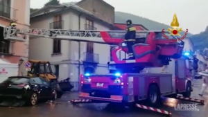 Maltempo, i soccorsi dei Vigili del Fuoco ad Avellino: oltre 80 interventi nella zona