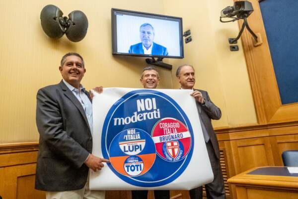 Elezioni: Toti, Lupi, Brugnaro e Cesa presentano lista e simbolo: nasce Noi Moderati