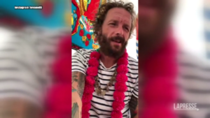 Jovanotti accusa: “Econazi, mitomani pericolosi”