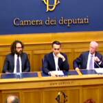 Elezioni, Di Maio attacca Calenda: “Con i bulli è meglio porgere l’altra guancia”