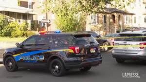 Salman Rushdie: la polizia davanti alla casa dell’arrestato in New Jersey