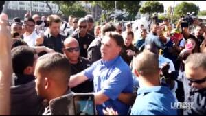 Brasile, il presidente Bolsonaro si raduna con i sostenitori evangelici a Rio de Janeiro