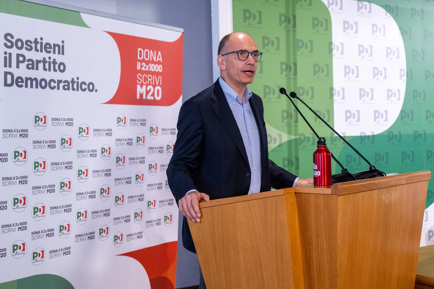 Depositati i simboli, partiti alle prese con liste e colleghi. Tensione nel Pd, la Direzione nazionale slittata tre volte