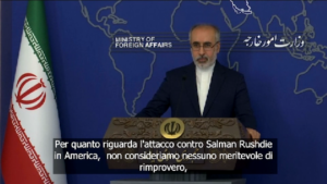 Rushdie, Iran nega coinvolgimento nell’aggressione