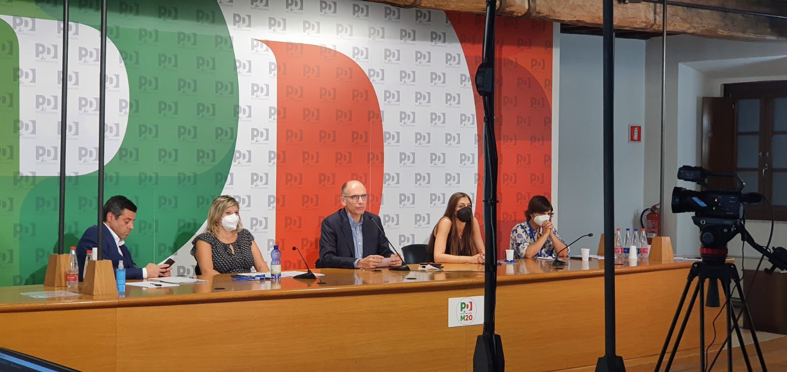 Elezioni: Letta candidato in Lombardia e Veneto. Tensioni nel Pd, Lotti: “Io escluso, chi sputava veleno contro il partito no”