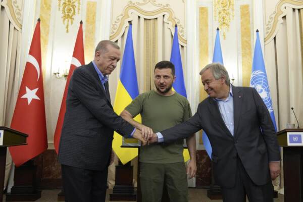 Ucraina, incontro Zelensky-Erdogan-Guterres a Leopoli