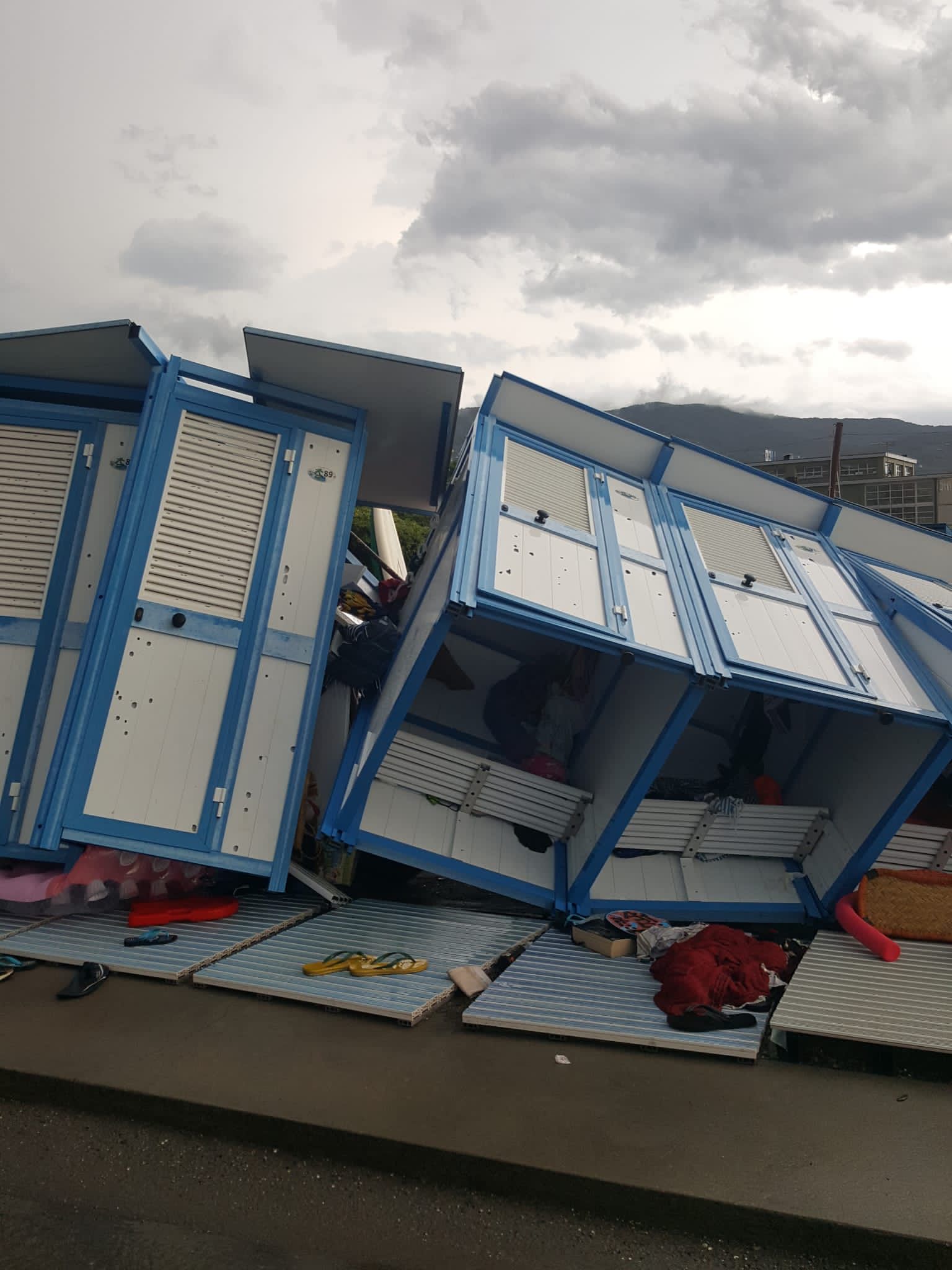 Maltempo: 7 morti e decine di feriti fra Toscana e Corsica, Curcio chiama l’Unità di crisi