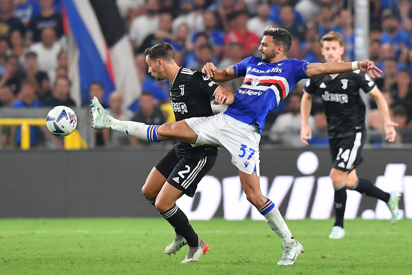 Calcio: Juve spuntata, solo 0-0 a Marassi contro la Sampdoria