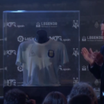 Calcio, Lothar Matthaus “restituisce” ai tifosi dell’Argentina la maglia indossata da Maradona durante la finale di Coppa del Mondo ’86