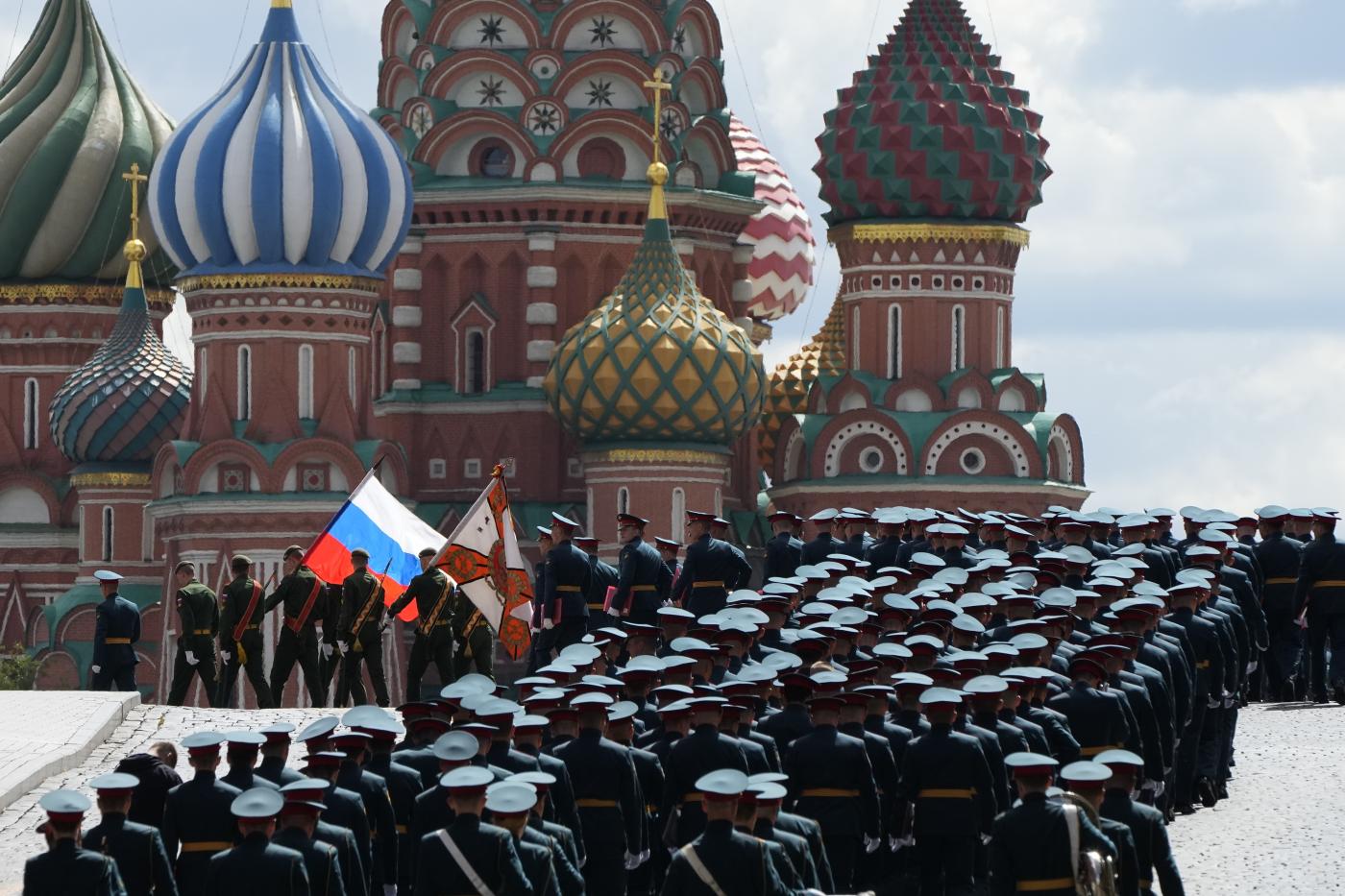 Russia: Repubblica, spia Mosca infiltrata in base Nato Napoli