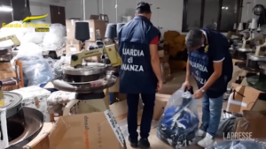 Treviso: Guardia di Finanza sequestra laboratorio tessile per violazione sicurezza sul lavoro e caporalato