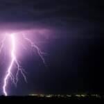 Abruzzo: tre giovani colpiti da un fulmine sul Gran Sasso, uno è in gravi condizioni