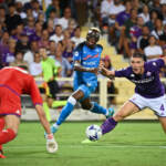 La Fiorentina ferma la corsa del Napoli, sei squadre in vetta alla classifica