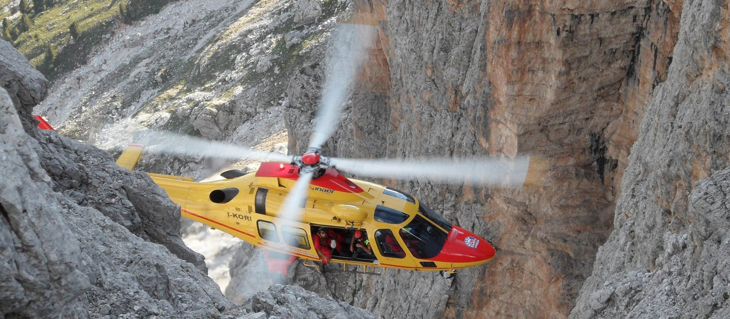 Monte Bianco, individuati corpi alpinisti dispersi a luglio
