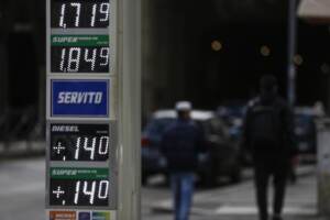 Carburanti, ancora in aumento prezzi alla pompa