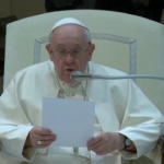 Vaticano, Papa: “Stiamo vivendo la Terza Guerra Mondiale”