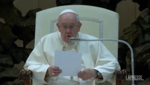 Vaticano, Papa: “Stiamo vivendo la Terza Guerra Mondiale”