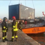 Crotone, esplosione al porto: tre morti