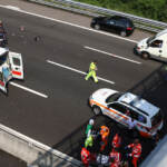 Auto si ribalta e va a fuoco, muore bimba di 4 anni