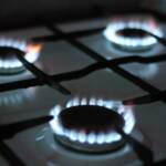 Luce e gas, come risparmiare fino a 180 euro l’anno