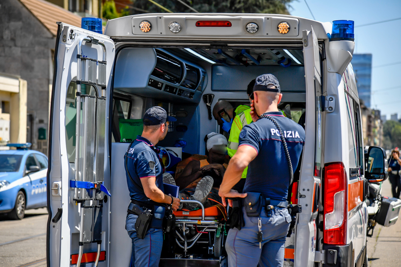 Brescia, operaio muore schiacciato da una lastra