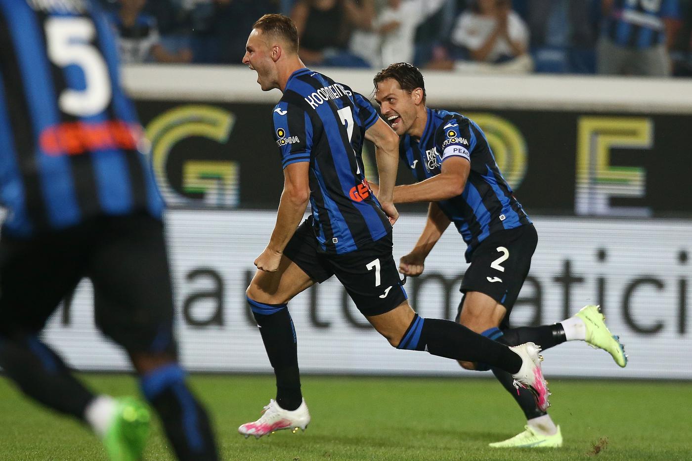 Serie A, Atalanta batte il Toro e aggancia la Roma in vetta