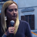 Meloni contro la sinistra: “Nella loro morra cinese clandestino batte donna violentata”