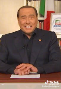 Berlusconi su TikTok: “Io da cameriere a imprenditore, datevi da fare”
