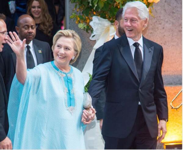 Mostra de Venise : Hillary Clinton en caftan marocain