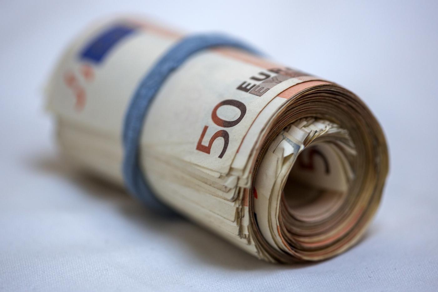 Bankitalia, a febbraio tassi salgono al 4,12%