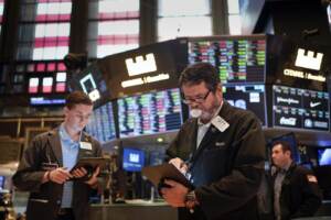 Borsa, Wall Street parte in ribasso