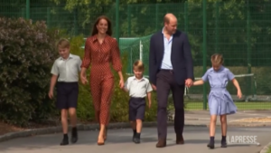Royal family, primo giorno nella nuova scuola per il principe George, la principessa Charlotte e il principe Louis