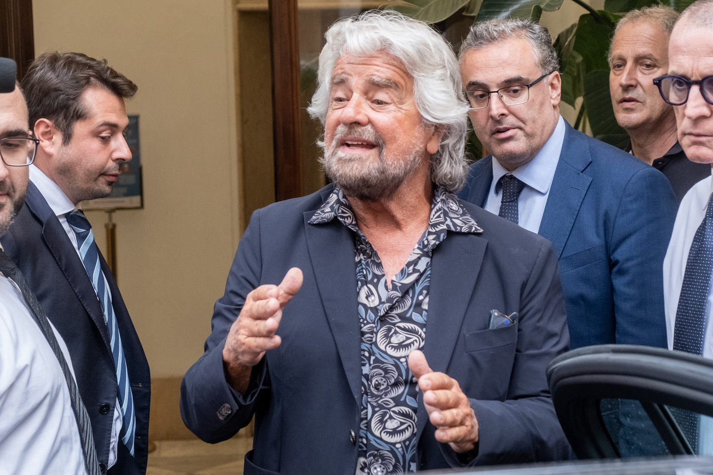 Livorno, Beppe Grillo assolto da accusa aggressione a giornalista