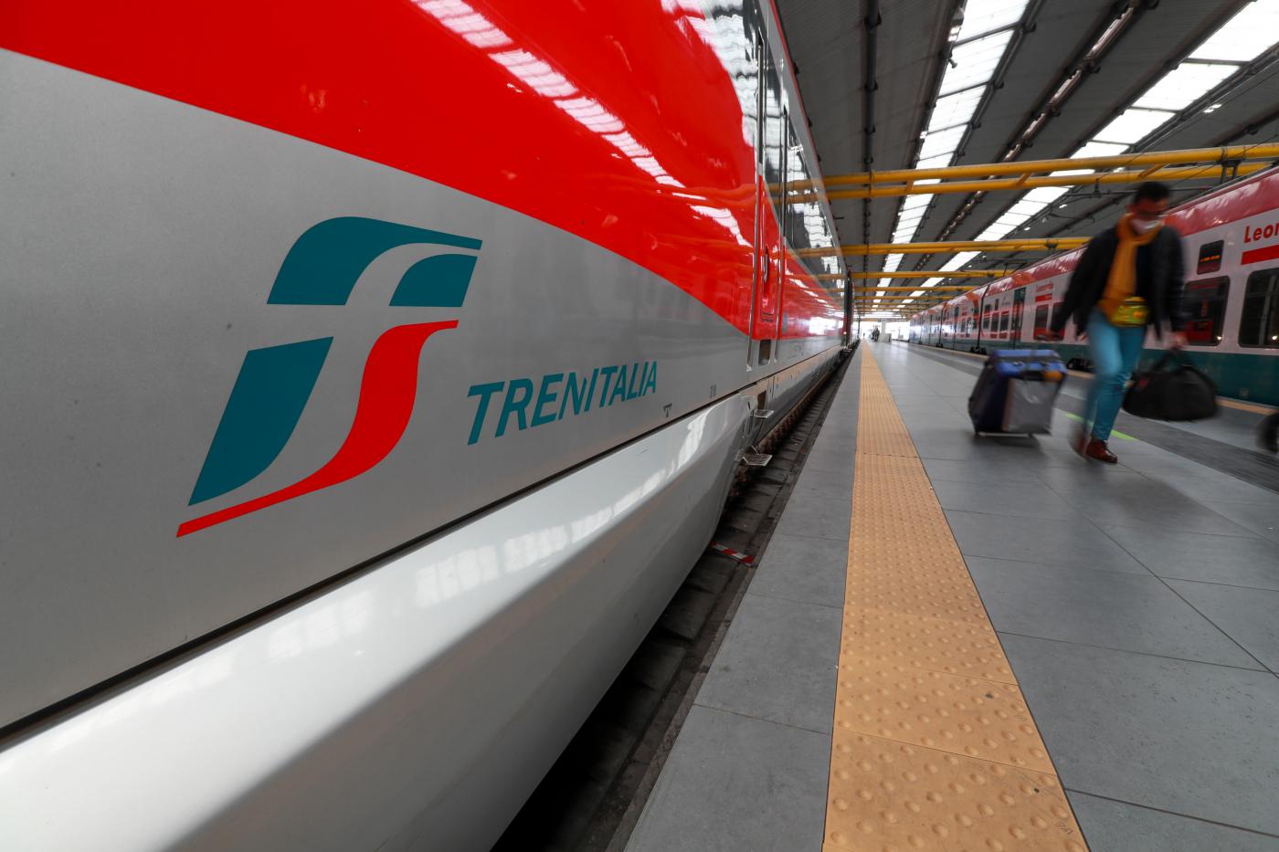 Treni, ritardi fino a 2 ore su AV per problema tecnico a Bologna