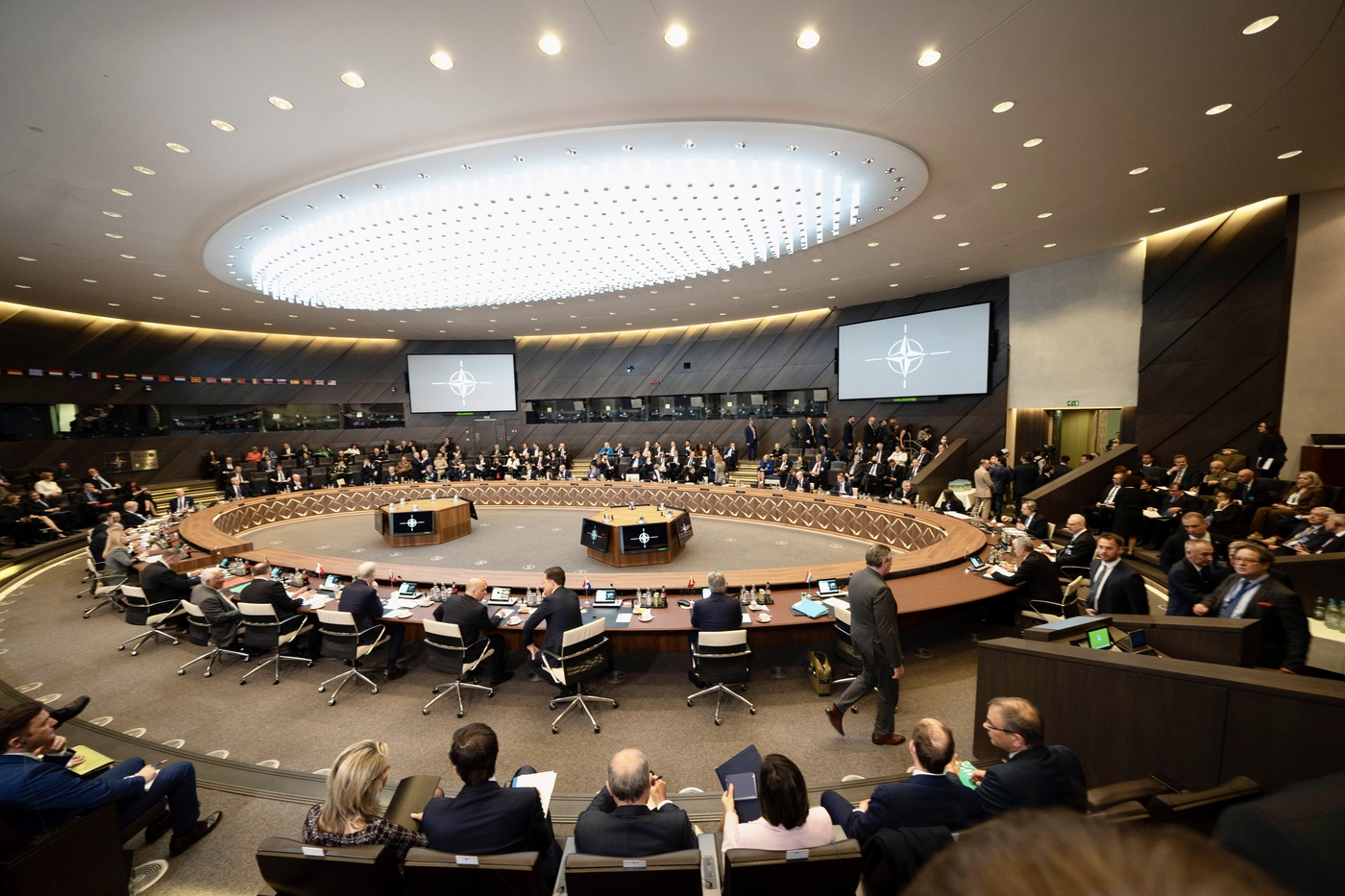 Consiglio Ue: “E’ guerra, Russia deve fallire”
