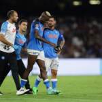 Calcio, Osimhen fuori almeno un mese