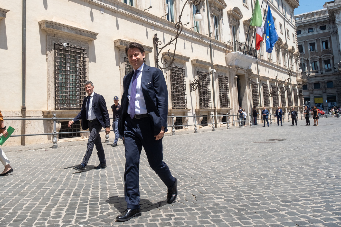 Elezioni, Conte: “Ok a rigassificatori galleggianti”