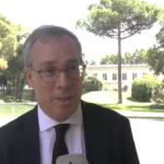 Carlo III, l’ambasciatore britannico a Roma: “Iniziamo un nuovo capito nel segno di Elisabetta II”