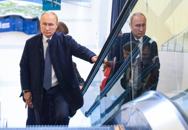 Ucraina, Putin: “Guerra economica contro la Russia non ha funzionato”