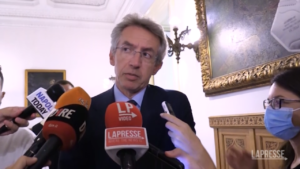 Napoli, sindaco Manfredi commissario per Bagnoli: “Da cabina di regia passaggio importante”