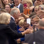 Irlanda del Nord, Carlo e Camilla a Belfast accolti da applausi