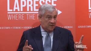 Tajani: “Regalare un pannello solare ad ogni famiglia”